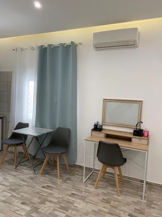 Santorini Studio For 2 Person In Athens Near Sea& Center Apartment Exterior photo